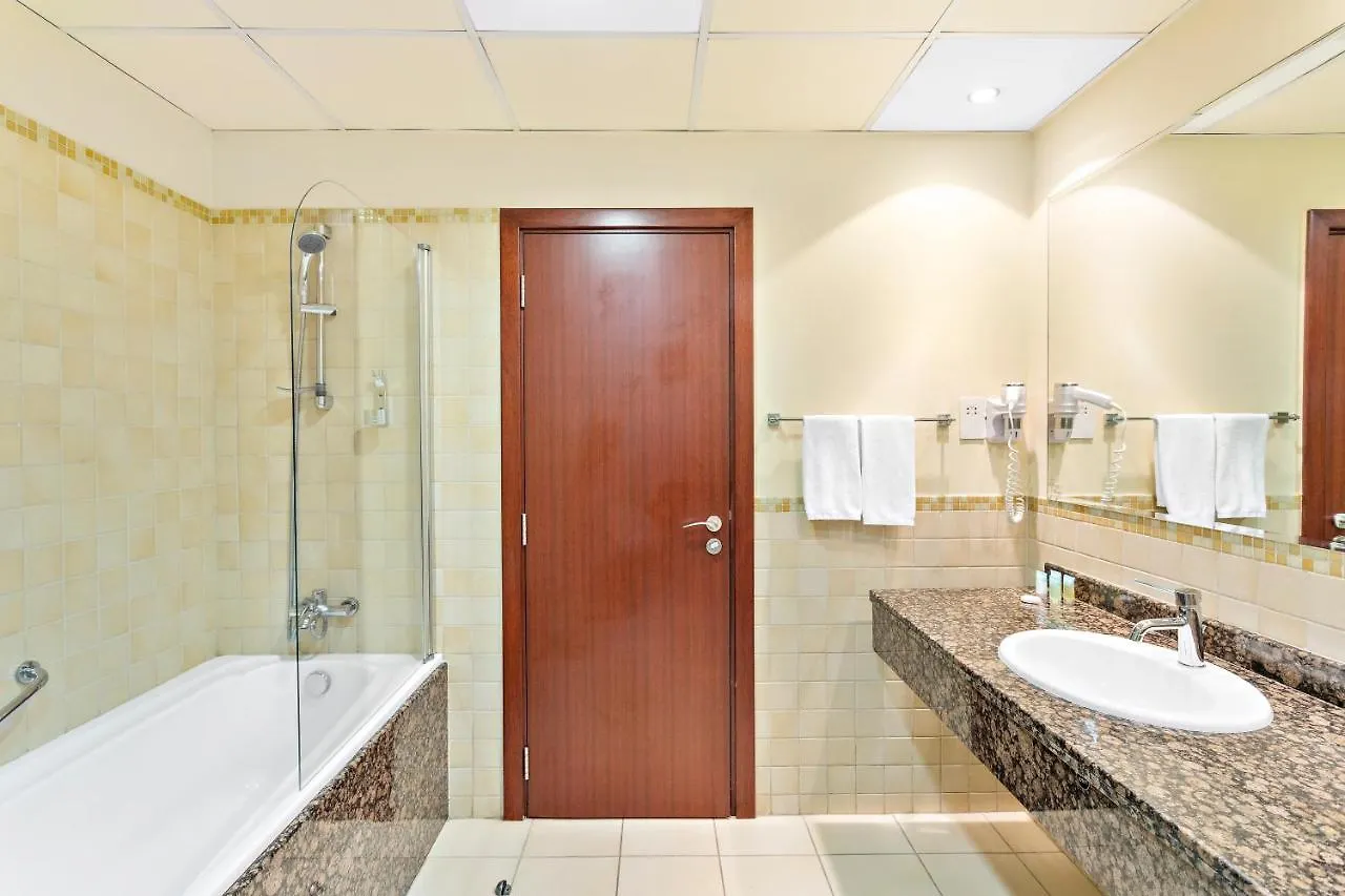 Welhome - Waterfront Family-Size Apt With Jbr Beach Access Dubai
